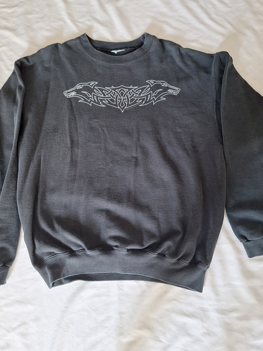 Black Mens Tribal Wolf Graphic Vintage Sweatshirt Large No Tags